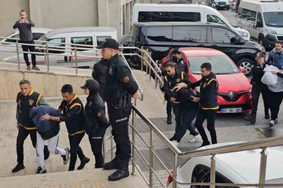 Düğün konvoyunda havaya ateş açılmasıyla ilgili 3 şüpheli adliyede
