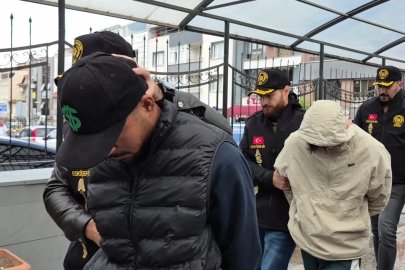 Eskişehir’de silahlı kavga ile ilgili 2’si çocuk 5 şüpheli adliyede
