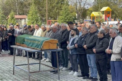 Manisa’daki otobüs kazasında ölen yolcuya Konya’da veda
