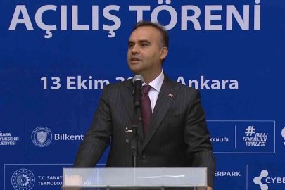 Bakan Kacır: "Şirketlerini kuracak girişimcilerimize 1 milyon 350 bin lira yatırım imkanı sunuyoruz"
