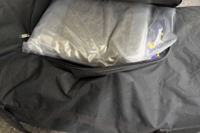 Türkiye’ye sokulmak istenen 221,73 kilogram esrar sınırda yakalandı
