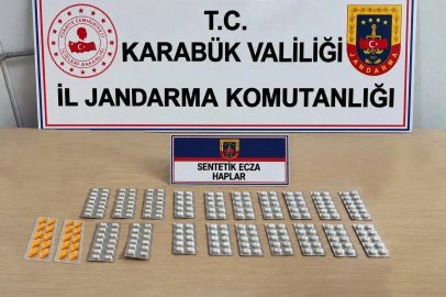 Karabük’te 230 sentetik ecza hapı ele geçirildi
