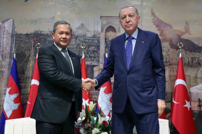 Cumhurbaşkanı Erdoğan: "Kamboçya ile ticaretimizi 1 milyar dolara çıkarmak için çabalarımız devam ediyor"
