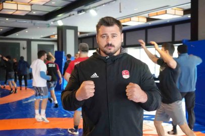 Rıza Kayaalp: "Devletimize vefa borcumuz var"
