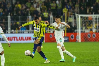 Trendyol Süper Lig: Fenerbahçe: 3 - Corendon Alanyaspor: 0 (Maç sonucu)
