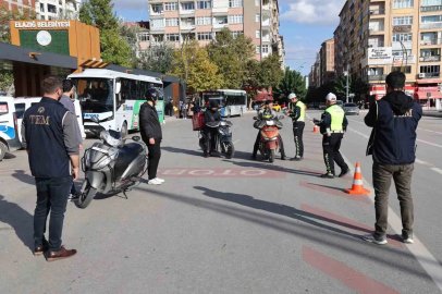 Elazığ’da kurallara uymayan 63 motosiklet sürücüsüne 1 milyon lira ceza
