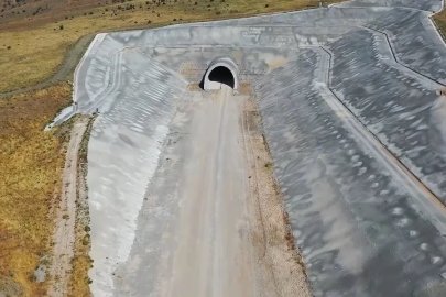 Ankara-Kayseri arası 1 saat 45 dakikaya düşecek
