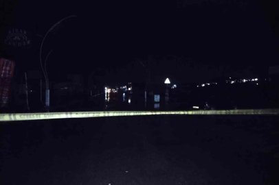 Şile’de şiddetli yağış nedeniyle cadde ulaşıma kapandı
