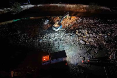 Ayazağa’da devam eden yıkım çalışması dronla havadan görüntülendi
