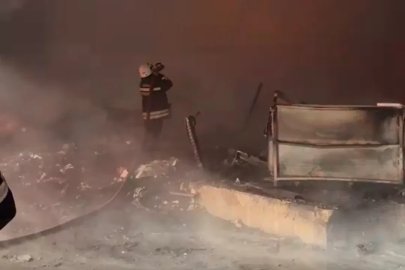 Kırklareli’de ilaç fabrikasında çıkan yangın uzun uğraşlar sonucu söndürüldü
