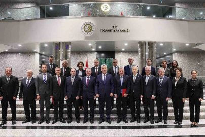 Bakan Bolat: "Türk otomotiv sanayisinin Avrupa Birliği’nin Sanayi Hızlandırma Yasası Taslağı’na dâhil edilmesi için girişimlerimizi sürdüreceğiz"
