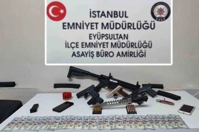 Eyüpsultan’daki silah ticareti operasyonunda çuvaldan otomatik tüfek çıktı: 2 şüpheli tutuklandı
