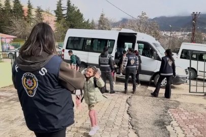Tunceli’de okul çevrelerinde güvenlik çemberi: 4 bin 242 kişi sorgulandı

