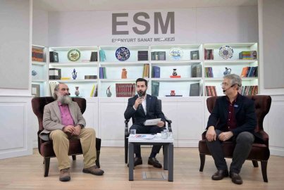 Usta ressamlar Esenyurt’ta sanatseverlerle buluştu
