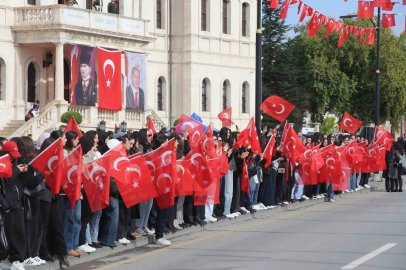 Cumhuriyetin temellerinin atıldığı Sivas’ta Cumhuriyetin 103. yılı coşkuyla kutlandı
