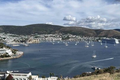 Bodrum’da güneşi gören denize koştu

