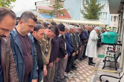 Kütahya’da trenin çarptığı 18 yaşındaki genç toprağa verildi
