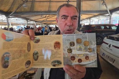 54 yıllık para koleksiyonunu Kütahya antika pazarında meraklılarıyla buluşturuyor
