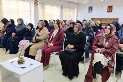 Muş’ta kadınlara bağımlılıkla mücadele eğitimi verildi
