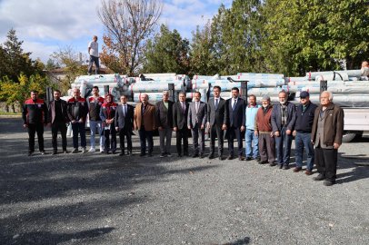 Erzincan'da 28 üreticiye 15,5 ton sera örtüsü desteği sağlandı